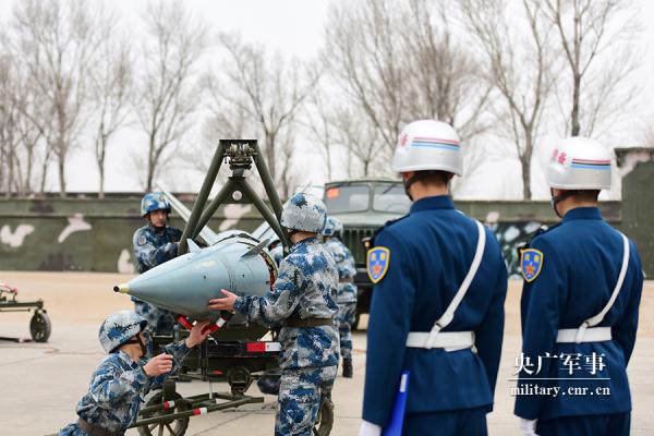 空军纠察兵图片