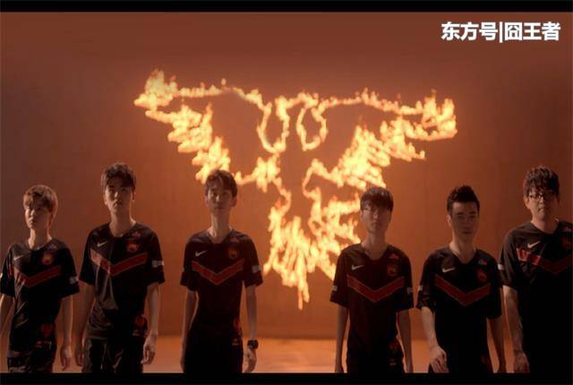 不尝败绩,凤凰如何涅盘?比心战队fpx,相信你能凤凰涅盘