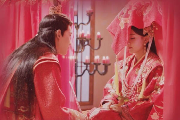 双世宠妃2曲小檀结局是什么?恢复记忆与现代墨连城喜结连理