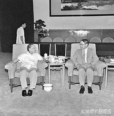 金庸显赫的家世:唐宋以来巨族,江南有数人家