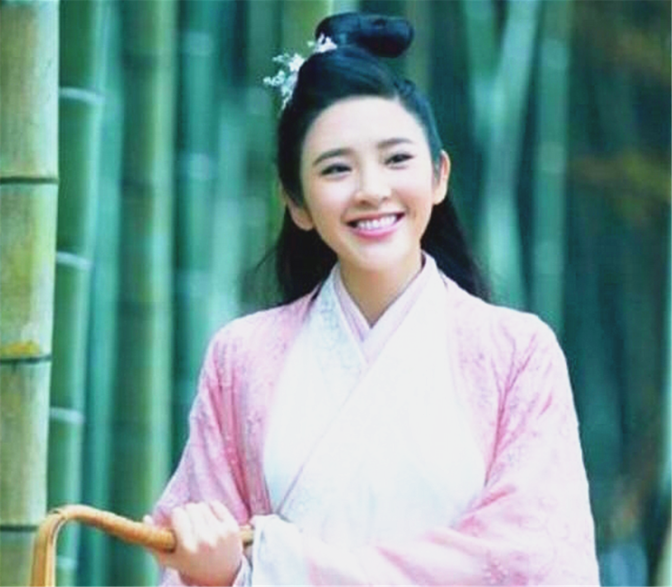 水瓶座在《青云志》里的代表——小痴