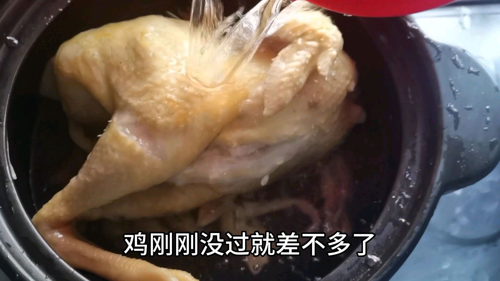 一把竹笋一个土鸡,农村宝妈教你做正宗,咸笋土鸡煲