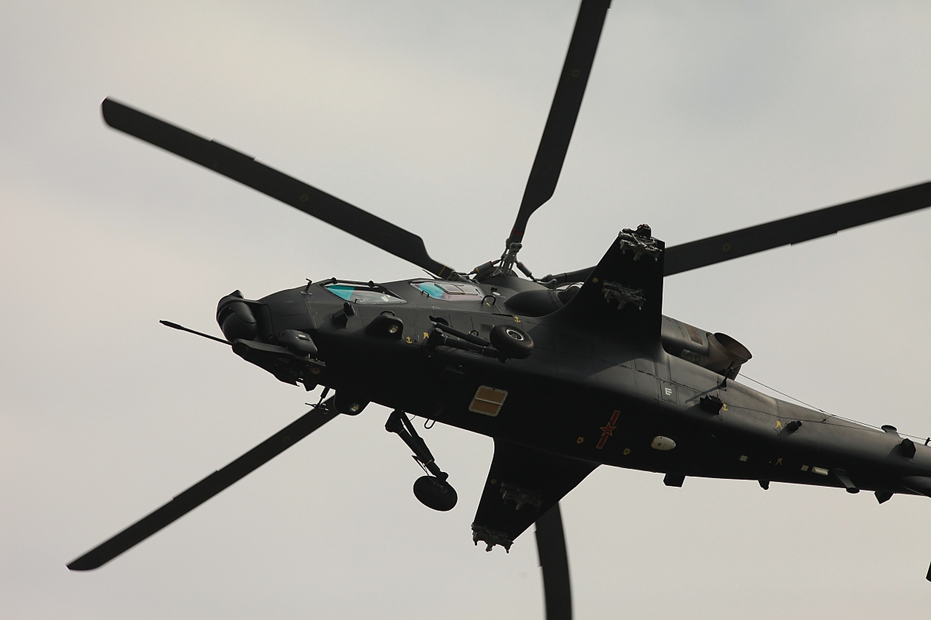 武器装备分享-武直10霹雳火武装直升机