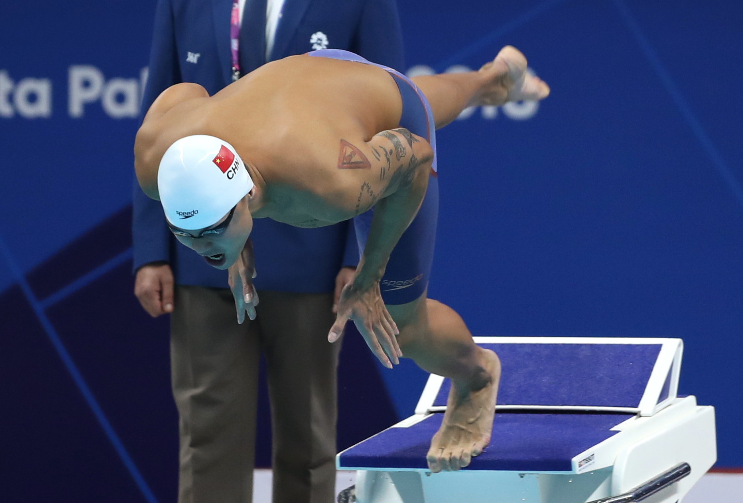 游泳——男子50米自由泳:余贺新夺冠(11)