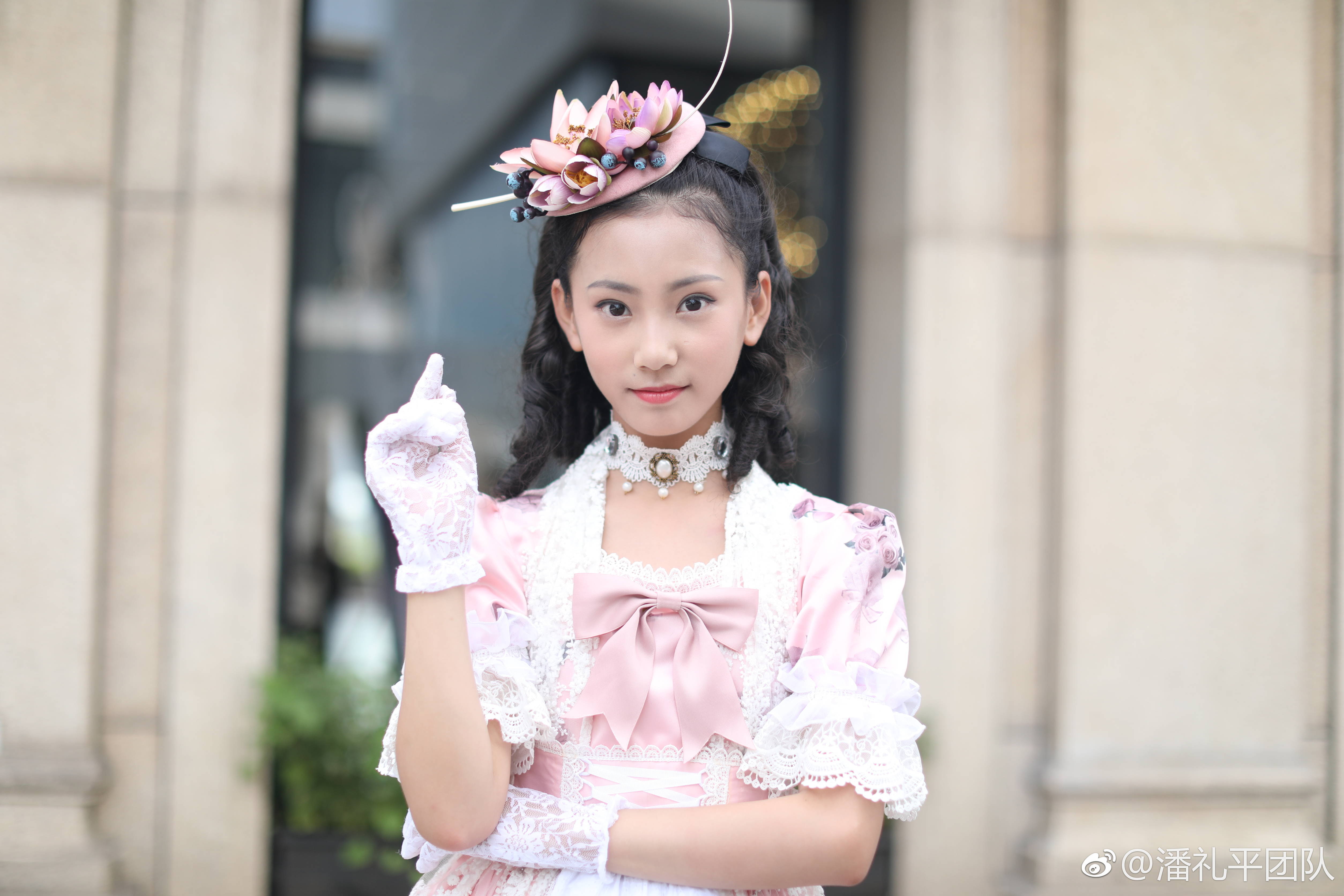辽宁沈阳小学5年级学生孙伊雯长得好看 多才多艺 前途无量