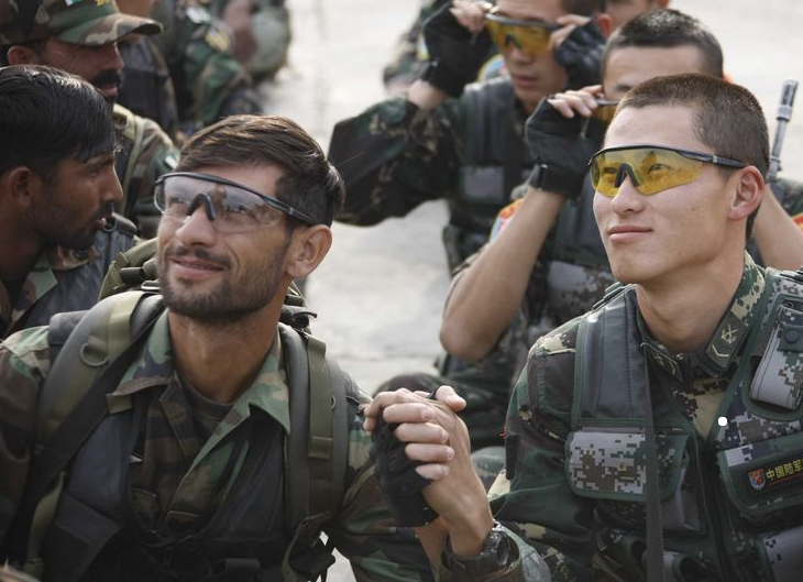 中国武直遭退货,巴铁军官的一句话让国人心酸不已