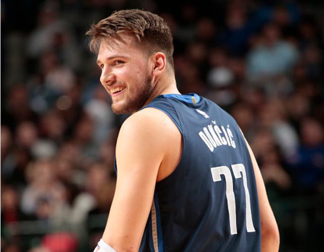 19岁创nba历史!东契奇轰35 12 10再砍三双 如此惊艳配得上全明星