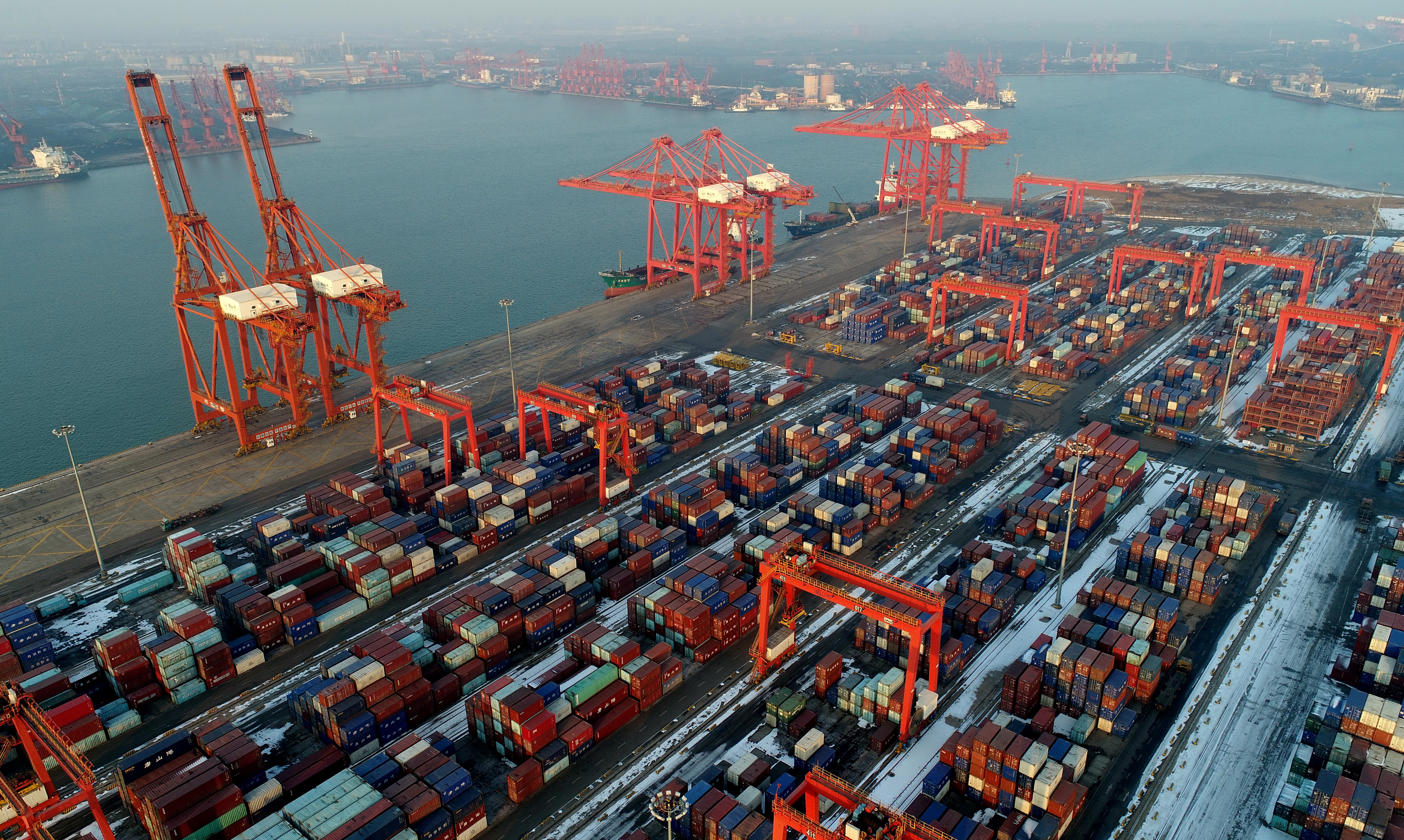 河北唐山港1至11月集装箱吞吐量同比增长21.56%(3)