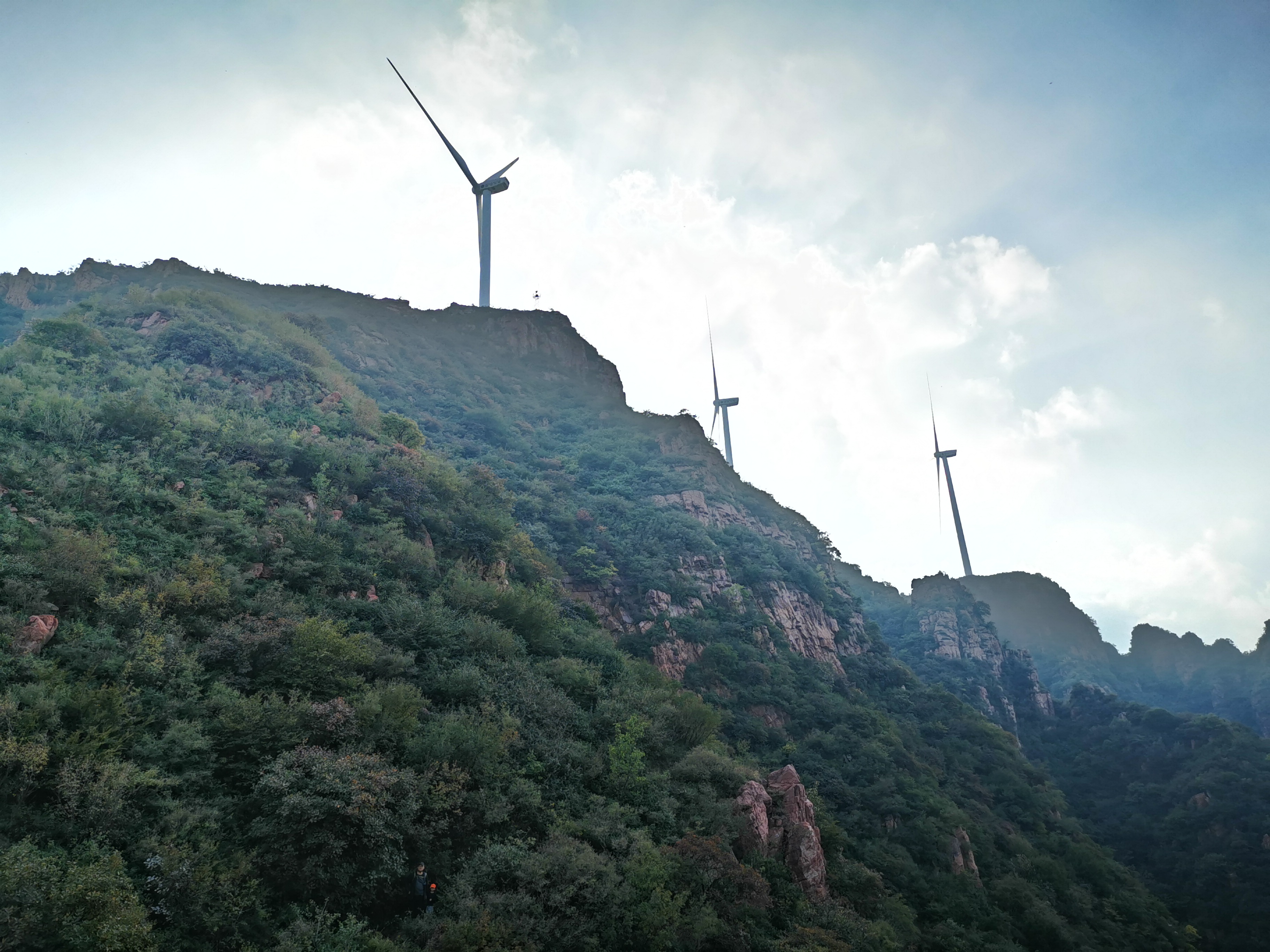 秋游新密凤凰山风景区_嵩山余脉_伏羲山