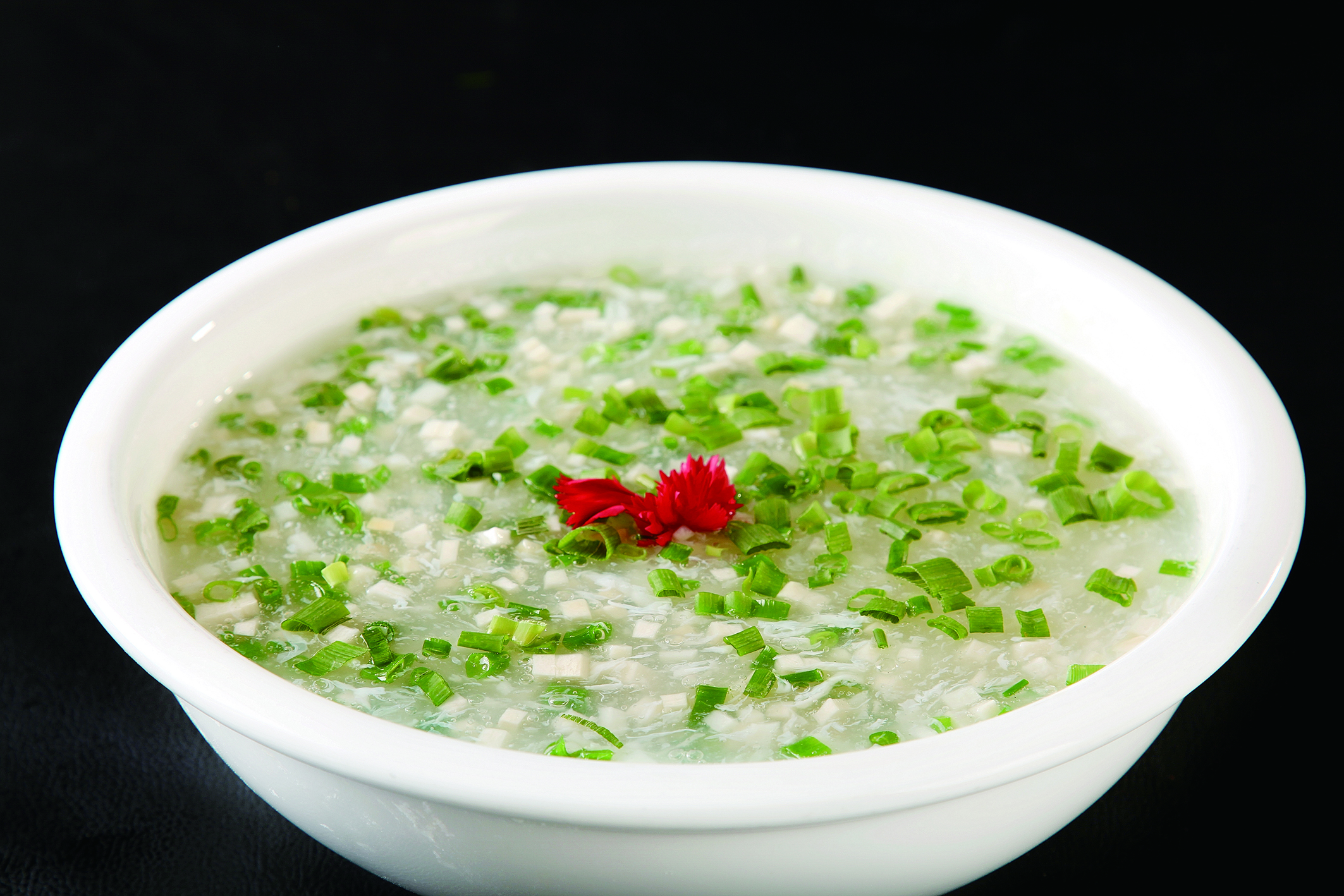 每日推荐六道美味佳肴:六道鲜嫩多汁的美食,山药羹