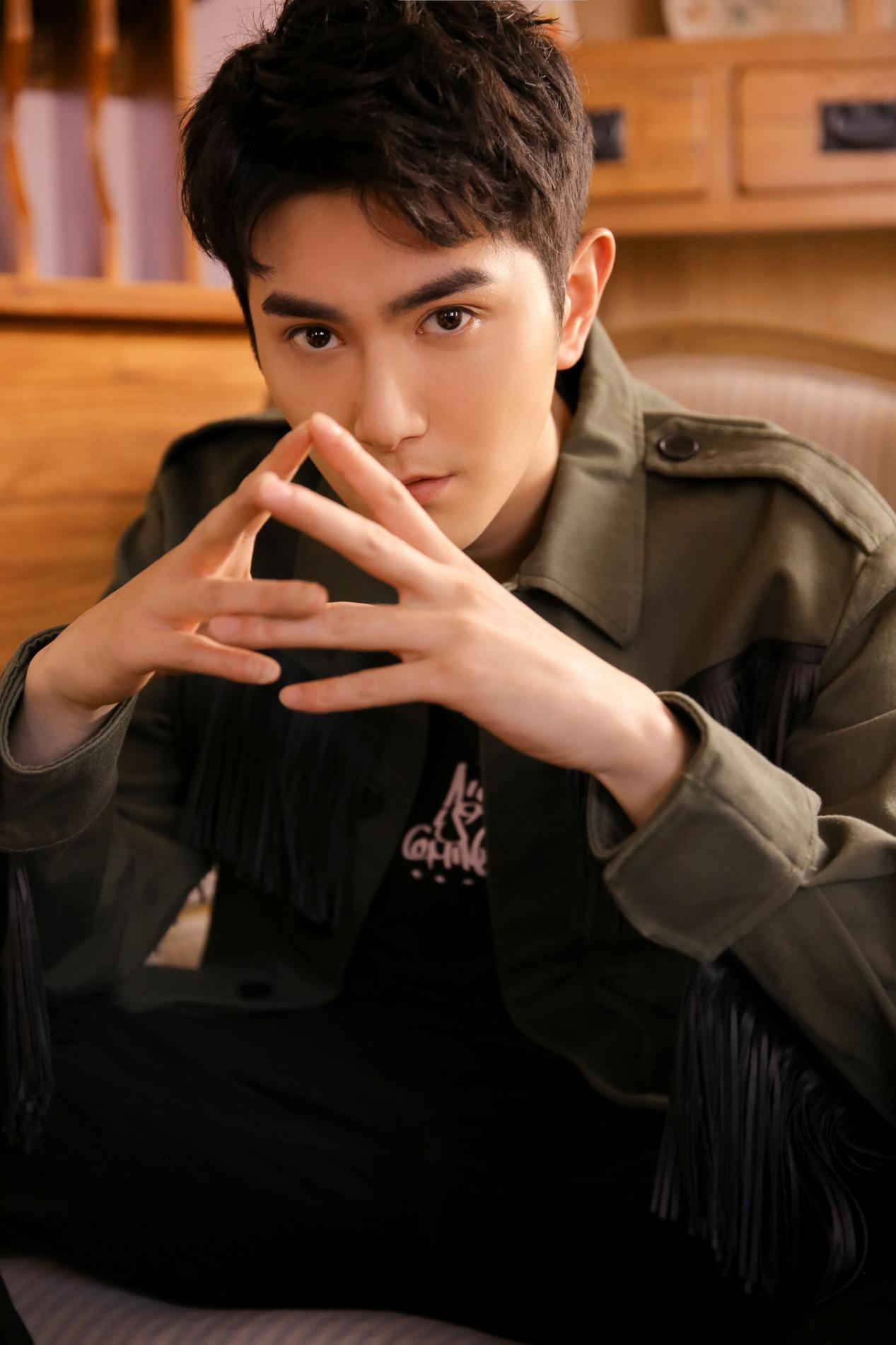 《萦萦夙语亦难求》热拍 柏程俊化身少庄主