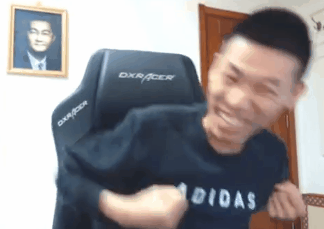 dnf:大坤坤要下岗?旭旭宝宝一天出两件神话,开心到自带表情包