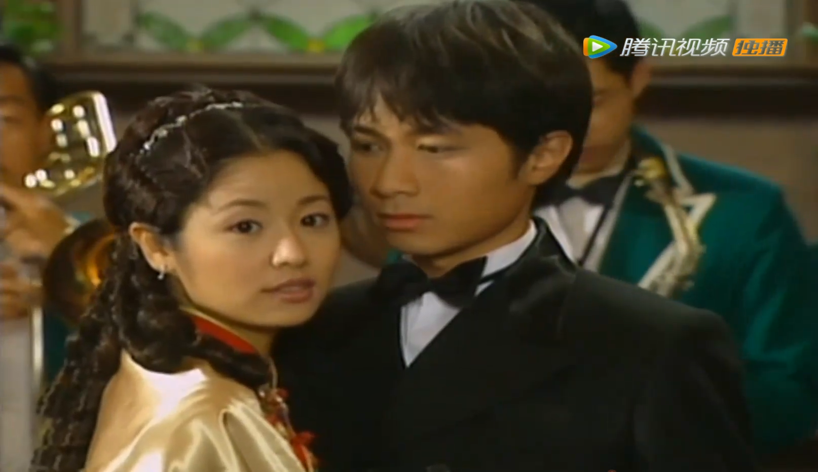 电视剧6大抢婚名场面:赵敏很自信,依萍被嫌弃,旭凤倒霉赔了命