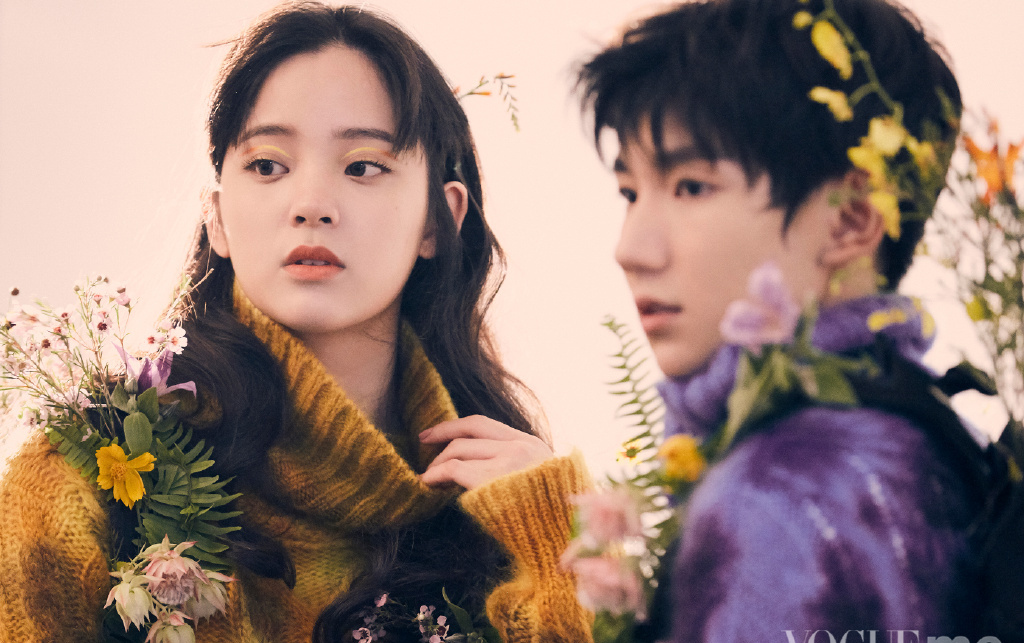 欧阳娜娜和王源时尚大片,同穿"情侣装"太甜了,少男少女真养眼