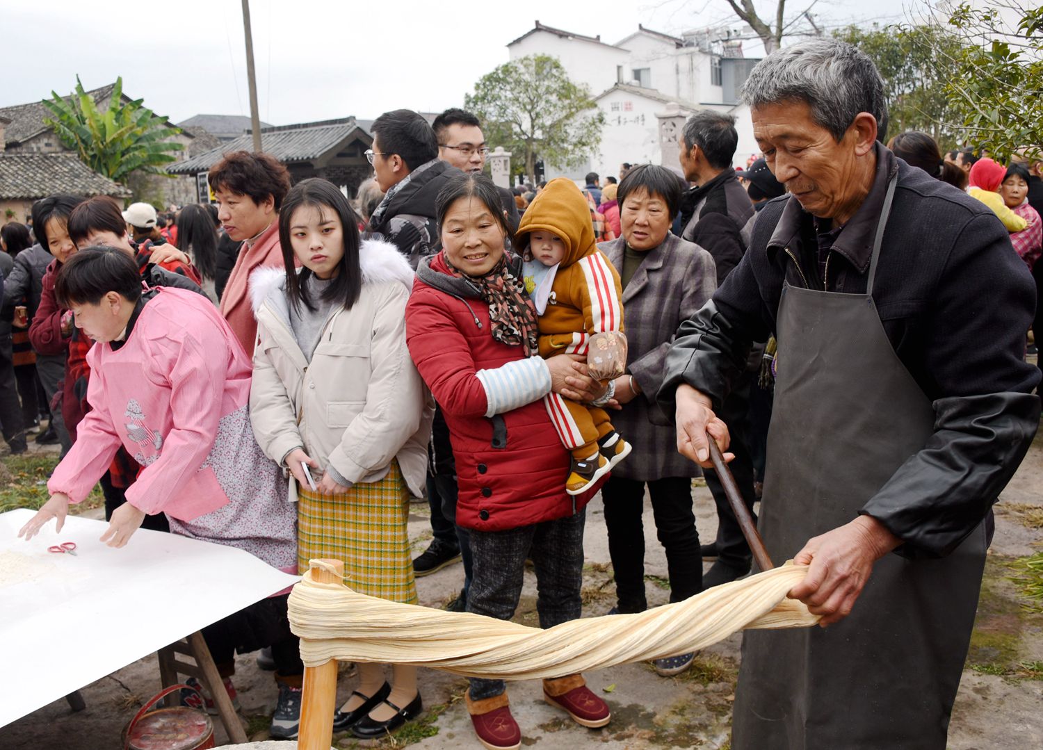 浙江仙居:亮出乡村绝活 体验传统文化 喜迎新年到来