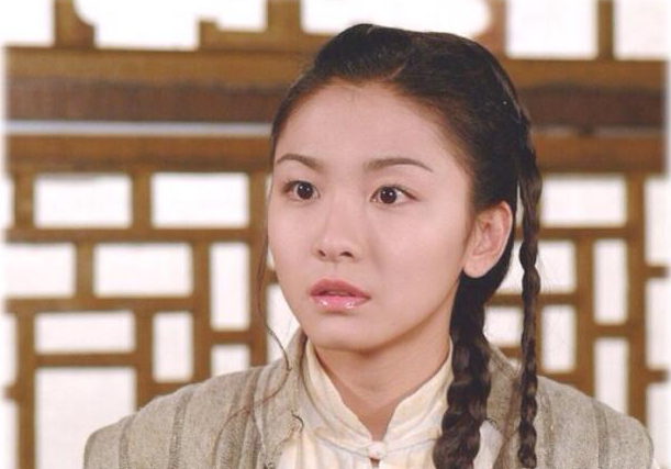 曾经台湾长剧一姐,演《九指新娘》大火,拍戏被误伤至今无法根治