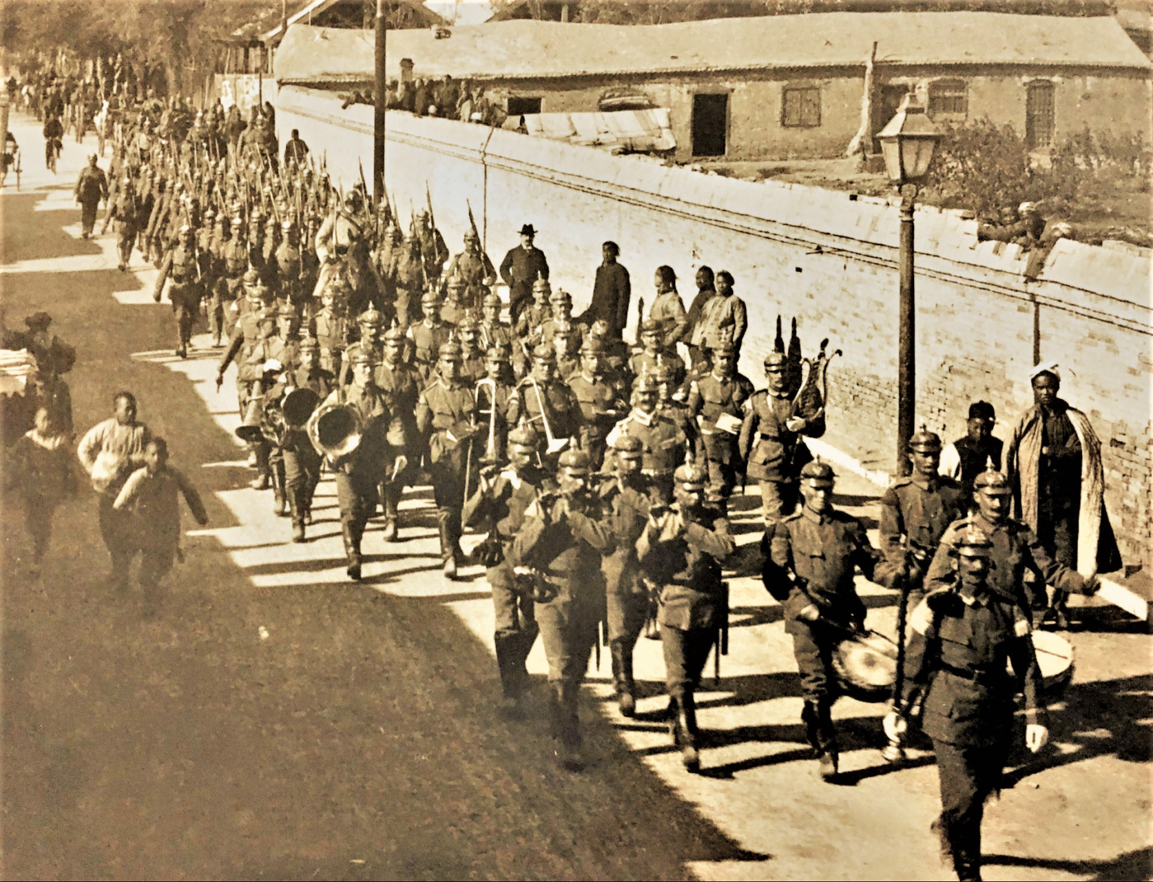 历史上的今天:1900年8月14日,八国联军攻陷北京 八国联军包括英国