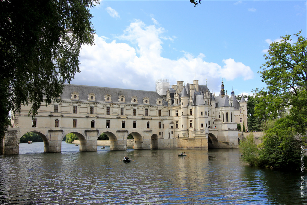 从欧洲最高的桥梁,再到高雅美丽的法国雪浓梭古堡,一路都很美!