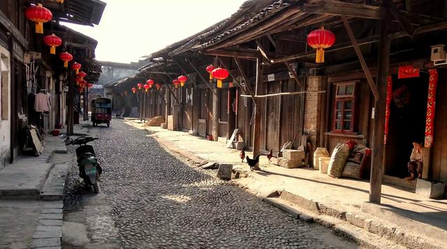 中国被遗忘的1800年古镇:地位超黄姚,却太过原生态!还没门票
