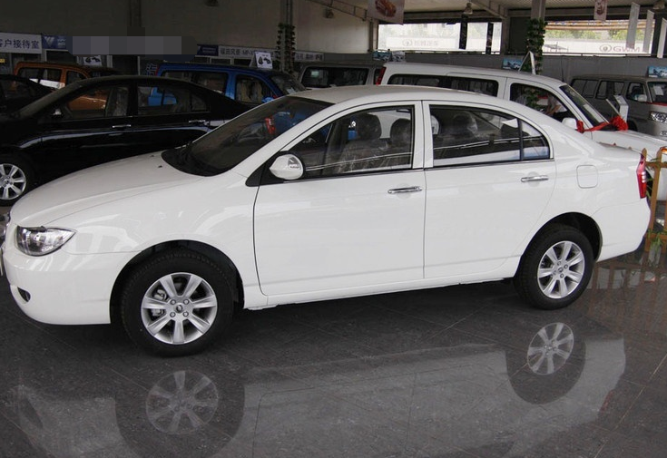 外观比较满意,力帆620ev符合我的审美观,虽然没有张扬的个性表现,但是