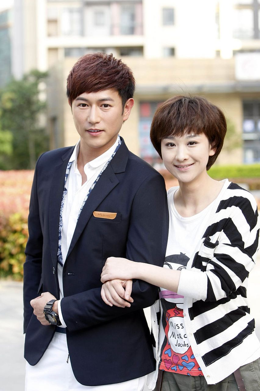 虽然穆婷婷现在已经很少接戏了,不过也红过演技也在线,她不需要这蹭