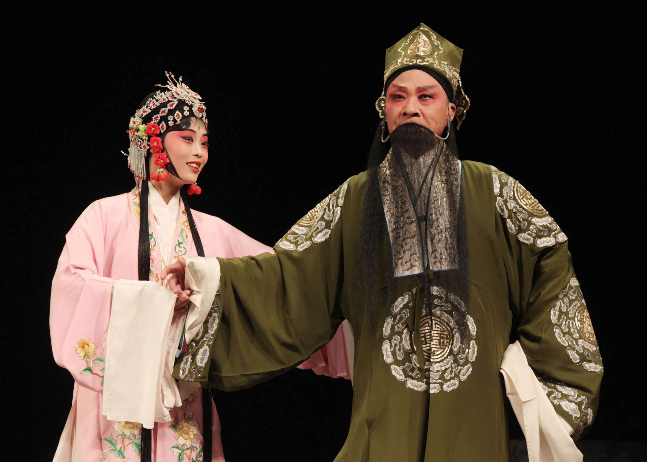 市豫剧团演出豫剧《徐延昭买子》,现场掌声不断