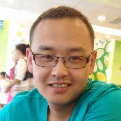 人大常委会副主任刘小燕,省军区副政委戴振东,空军工程大学政委褚宏彬