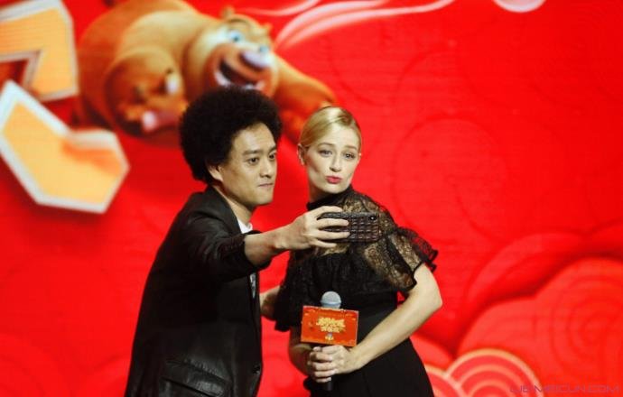 光头强和赵英俊撞脸了,两个人对比照令网友看傻眼!