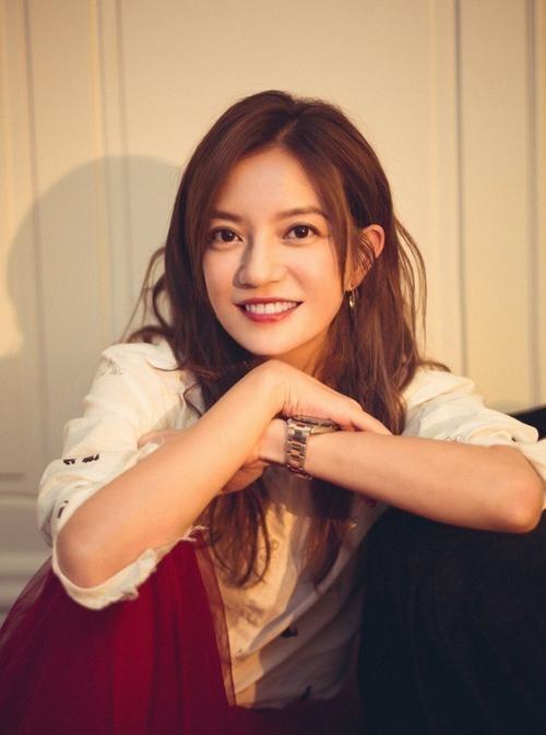 赵薇的近况如何?她与导演李非之间是怎么回事?