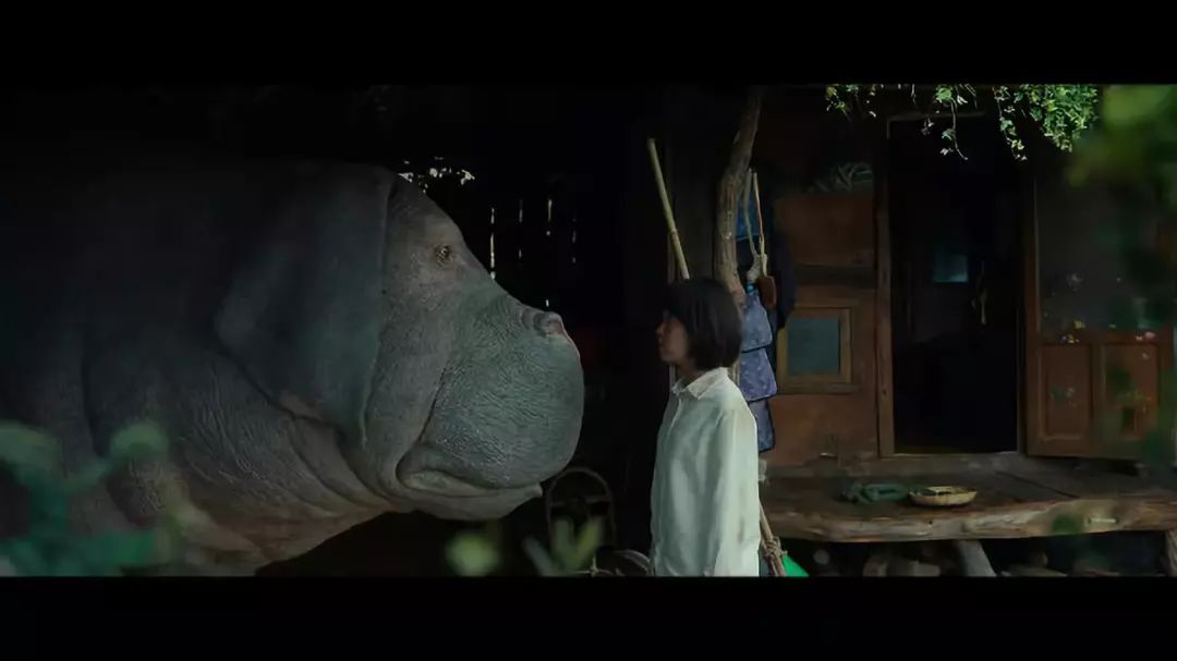 蚯蚓干蟑螂块科幻电影中还有哪些重口味
