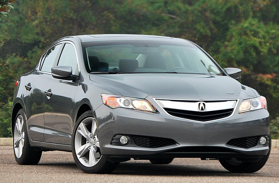 讴歌(进口)-讴歌ilx,整体设计比例非常协调,给人一种豪华感