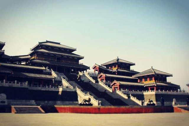 秦汉时的建筑文化,建筑风格的背后,体现了怎样的社会文化?