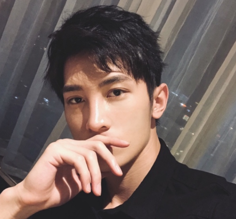 艺人训练生门派,包括tag男子组合成员星元,北影新生代男演员陈博豪