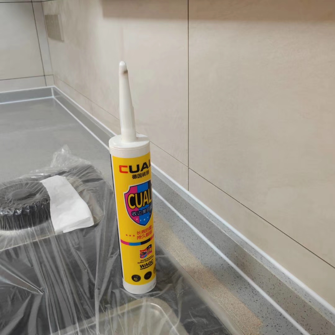 厨房简单的做美缝,也可以很有档次