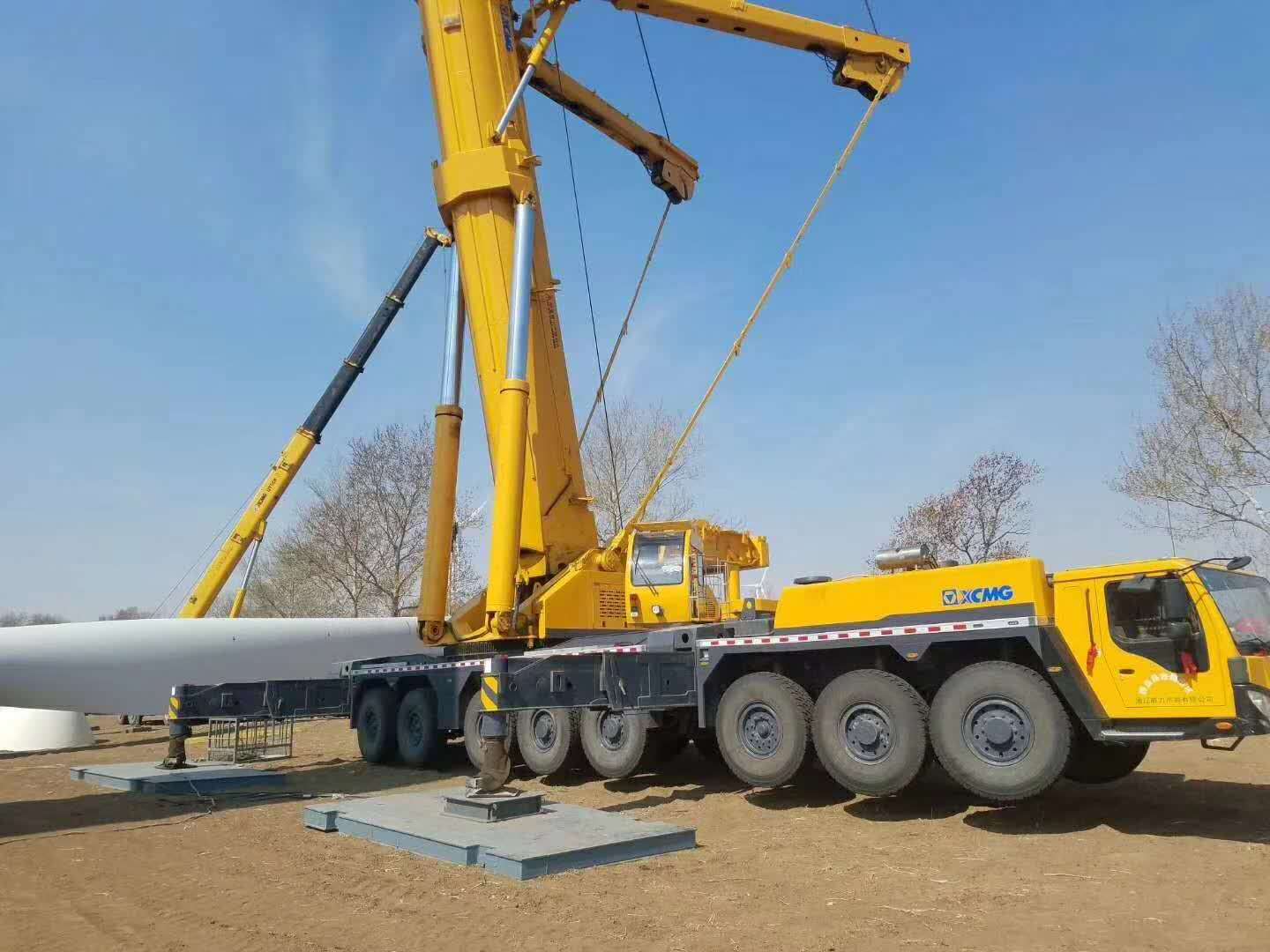 带翅膀的大国重器-500吨吊车