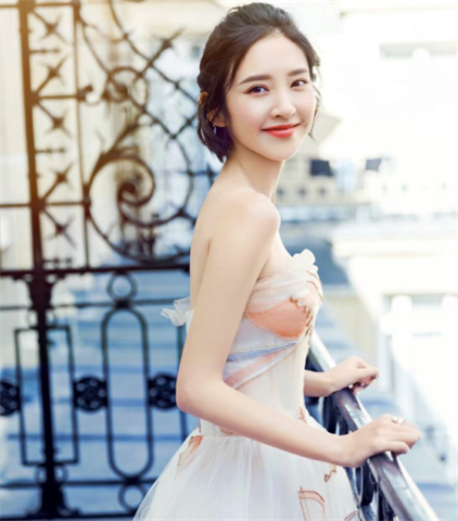 姓"唐"中形象最好的4位明星,唐艺昕屈居第四,唐嫣只能是第三