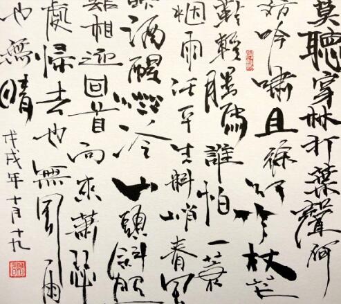 小编给大家看一下潘粤明平时生活中的字画,多才多艺.