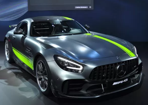 奔驰的基因里不止豪华,还有胜算在握的速度,amg gt r pro以证