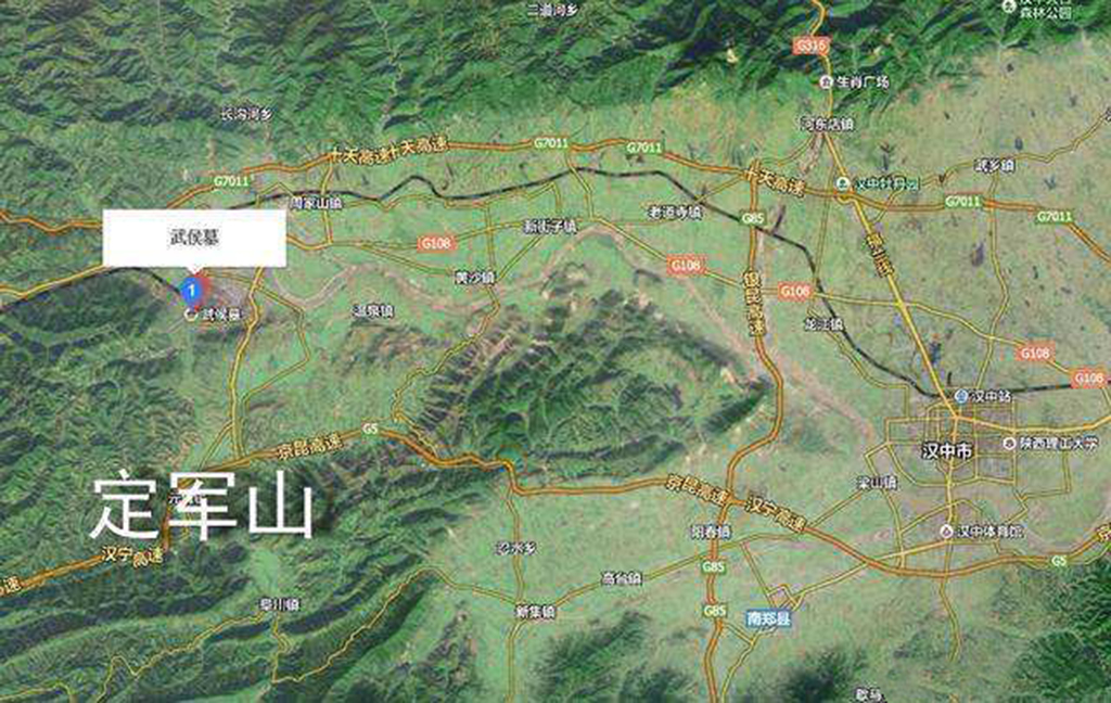 为何诸葛亮要求死后葬定军山,至今无人敢盗墓,听说与四个人有关