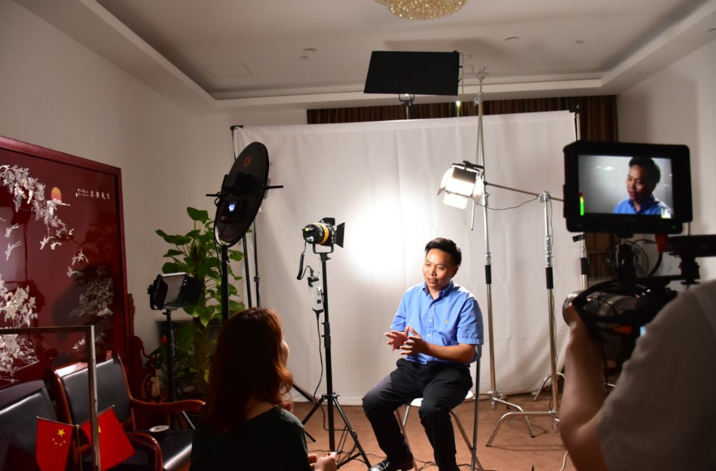 走进上海爱就投创始人,lp3徐文伟