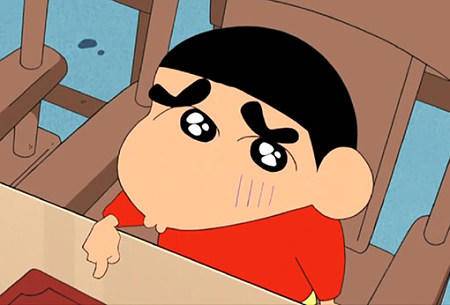 以往不同,今日蜡笔小新因牙痛害怕看牙医而乖巧,妈妈很是惊讶!