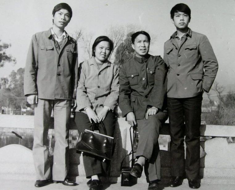 60年代老照片,带你走进当时的社会,最后一张照片让人印象深刻!