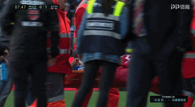 伤停补时第5分钟,科雷亚错失良机.