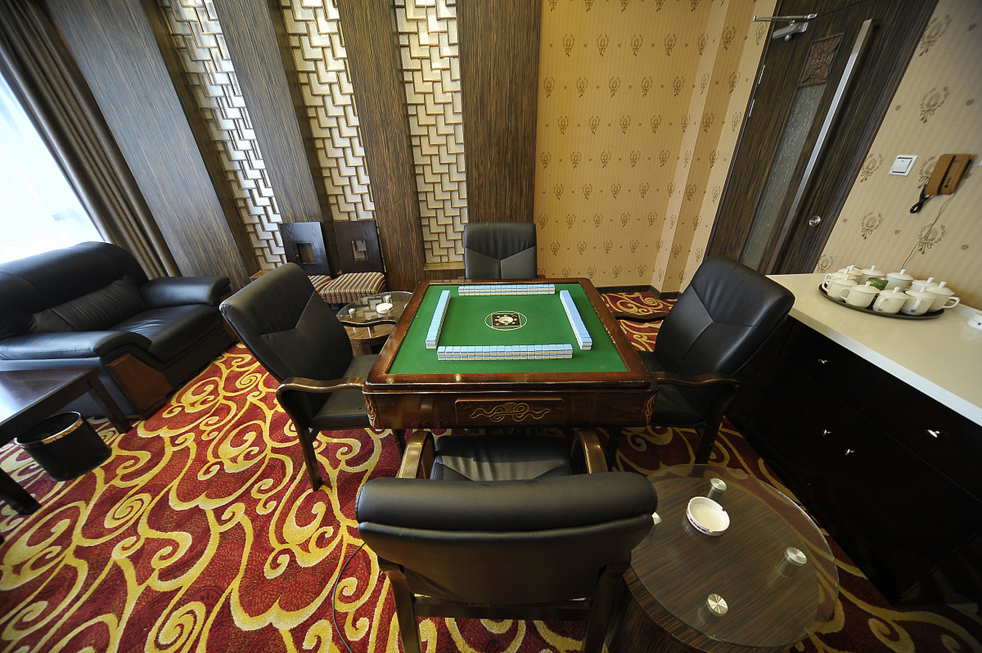 [原文:自助棋牌室有效