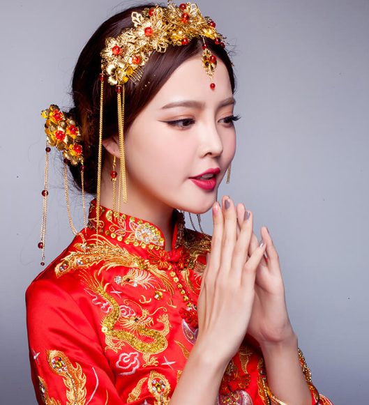 选择这款头饰的你,倒不是说你是男人婆,是女汉子,只不过你的女人味儿