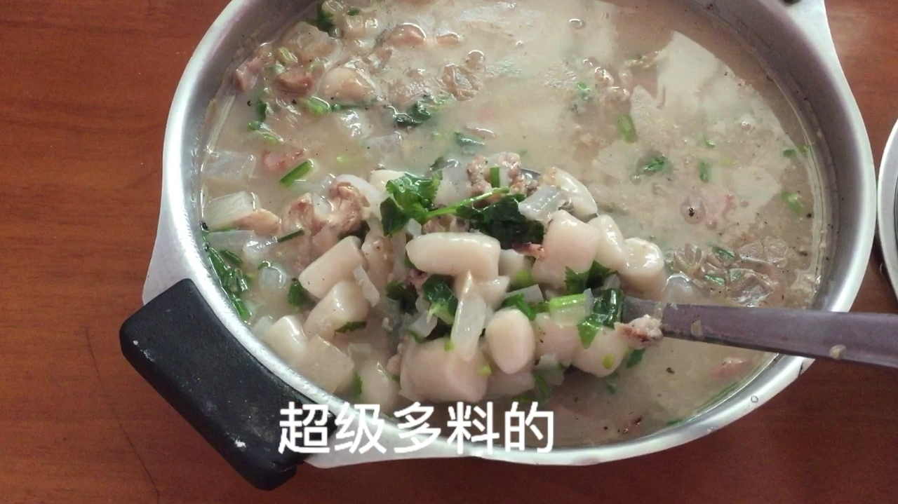 冬至到了,过年还远吗?来碗咸汤圆一股浓浓的节日气氛
