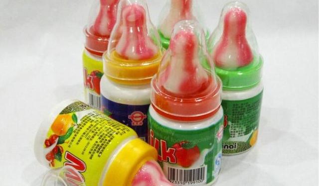 90后的童年零食,吃过5种以上的孩子都在地上打滚了!