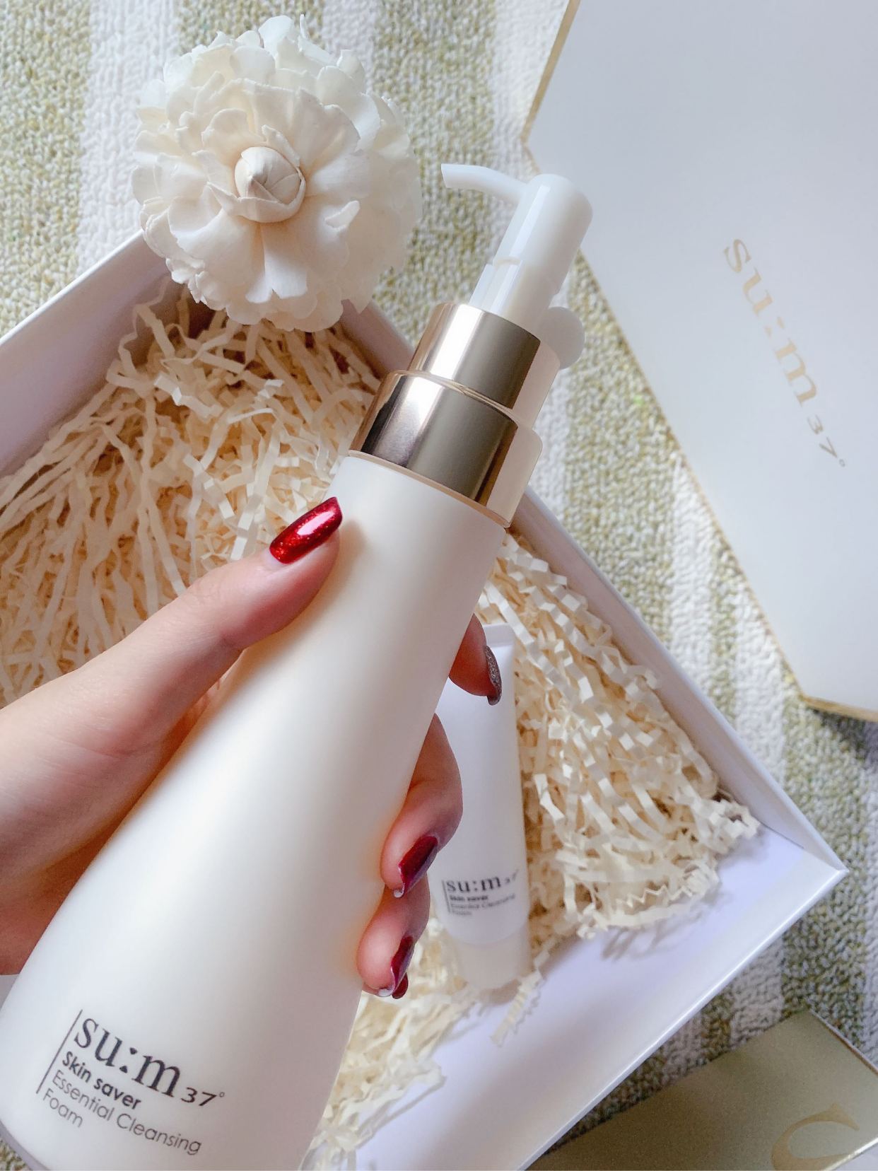 苏秘的产品好用吗,苏秘37°焕肤精粹温和洁面液怎么样