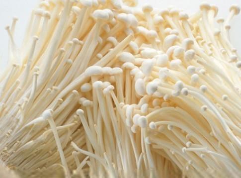 号称"人体脑黄金"的白色蔬菜,也许能健脑降血糖,很适合老人吃