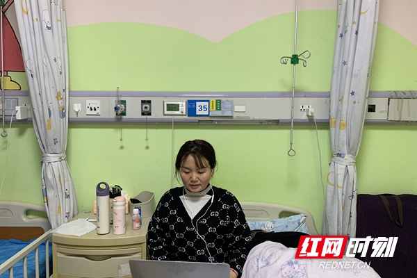 德技并重铸师魂——记湖南铁路科技职院副教授张灵芝